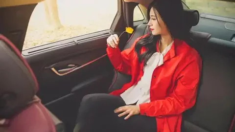 陪产假8分钟被开除赔偿